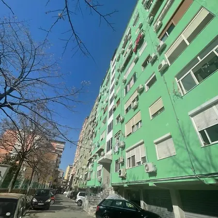 Apartment New Luxury By The Lake M&j *